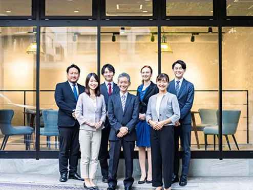 会社の社長と従業員