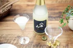 八海山スパークリング